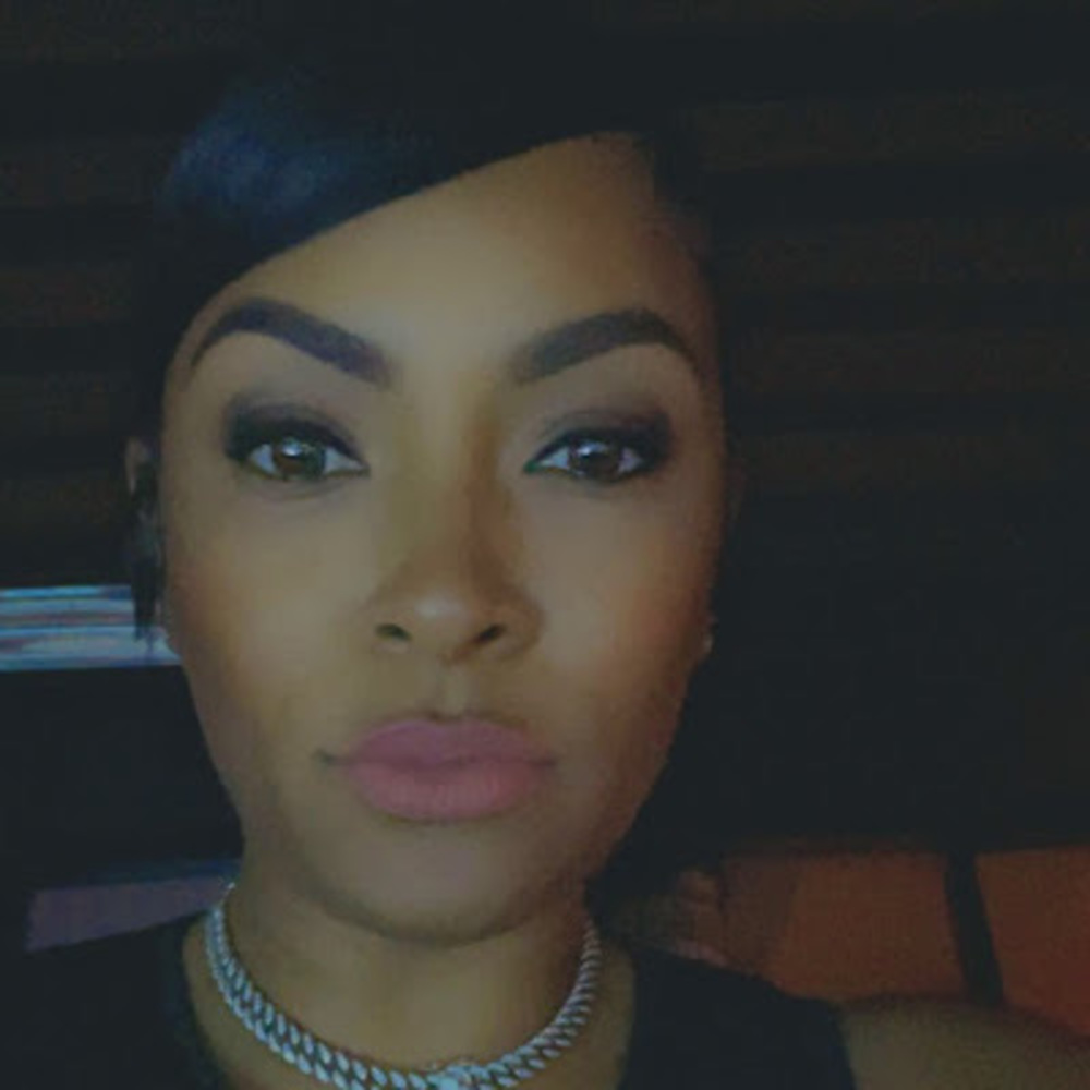 Meet your Posher, Tamera